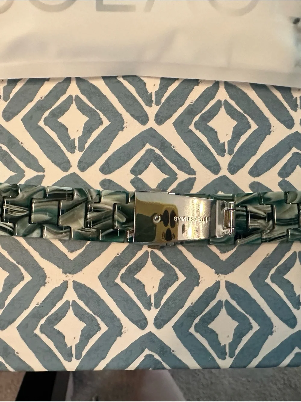 NWT Solace Perma Seaglass Apple Watch Band Universal Fit